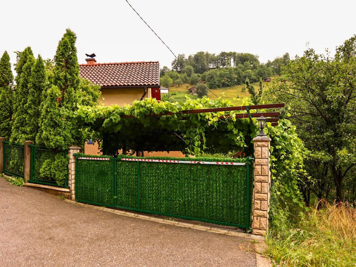 Holiday Home Pharaoh Visoko Kültér fotó