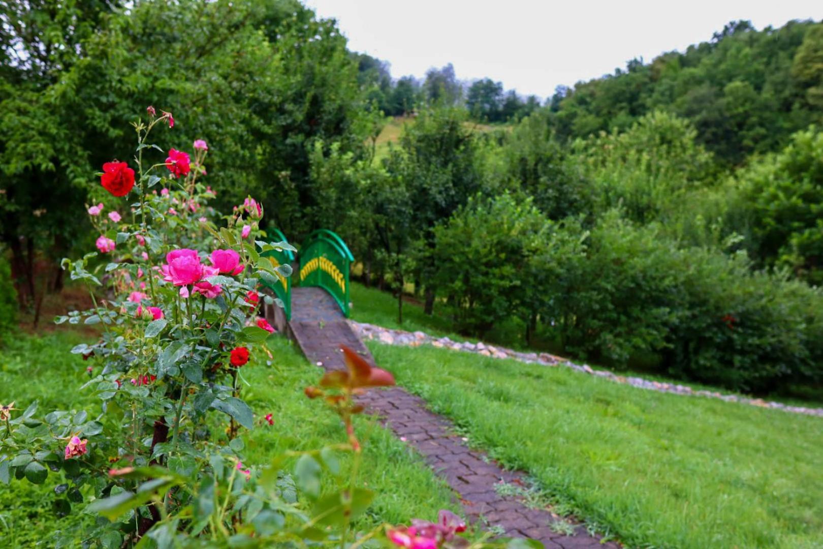 Holiday Home Pharaoh Visoko Kültér fotó