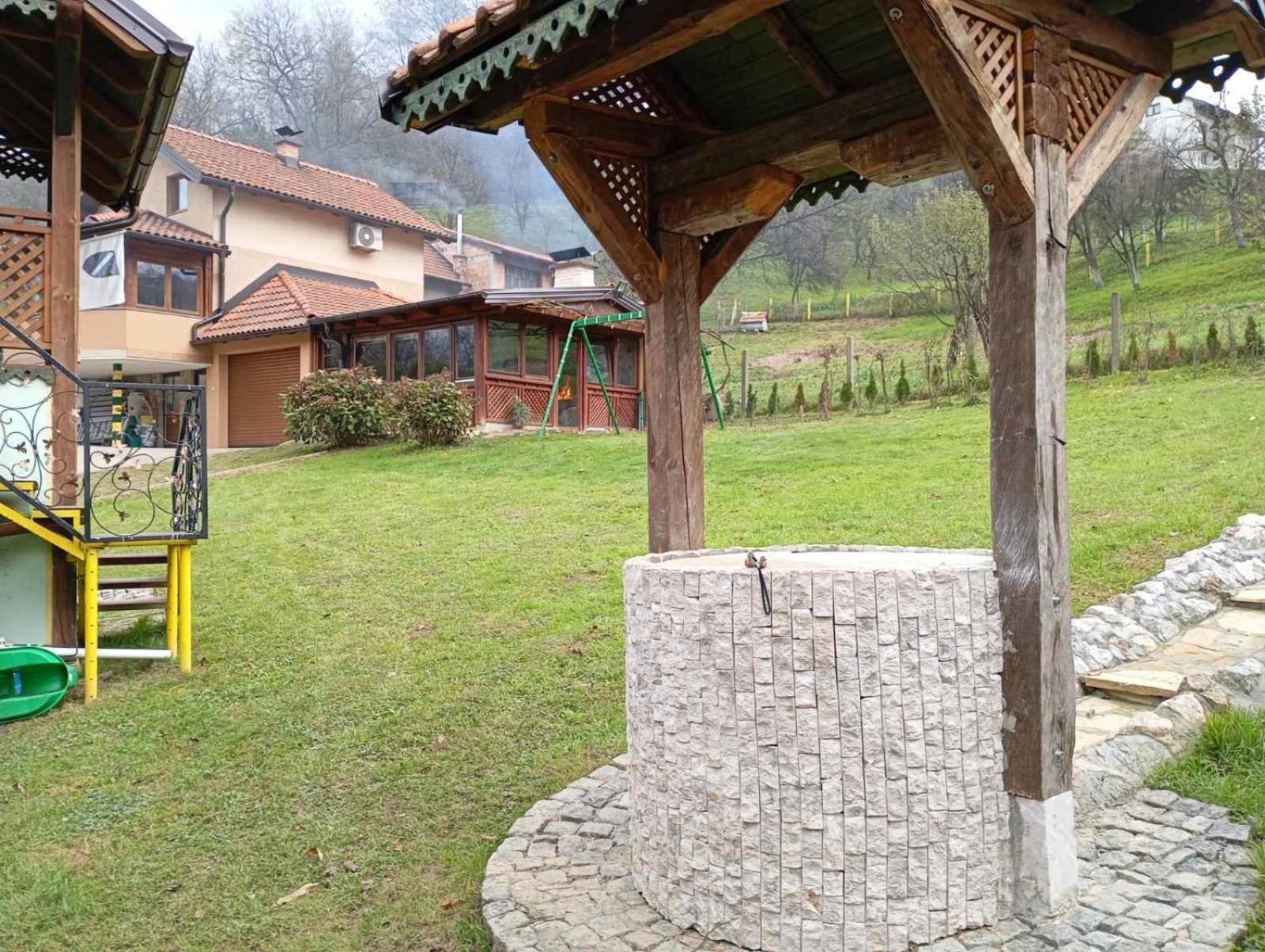 Holiday Home Pharaoh Visoko Kültér fotó