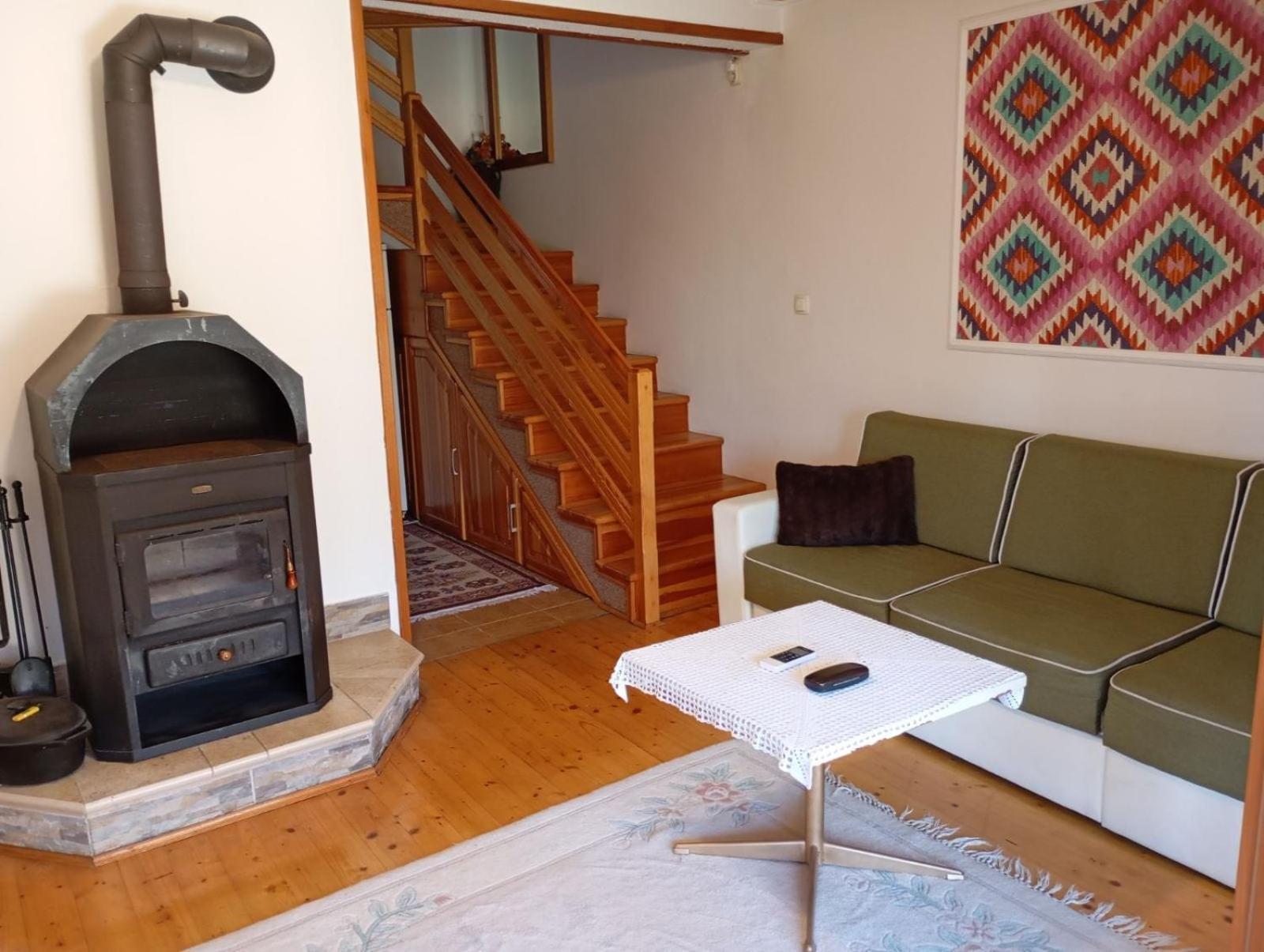 Holiday Home Pharaoh Visoko Kültér fotó
